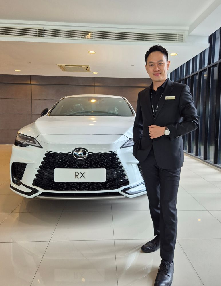 Adrian Lim Lexus Kuching